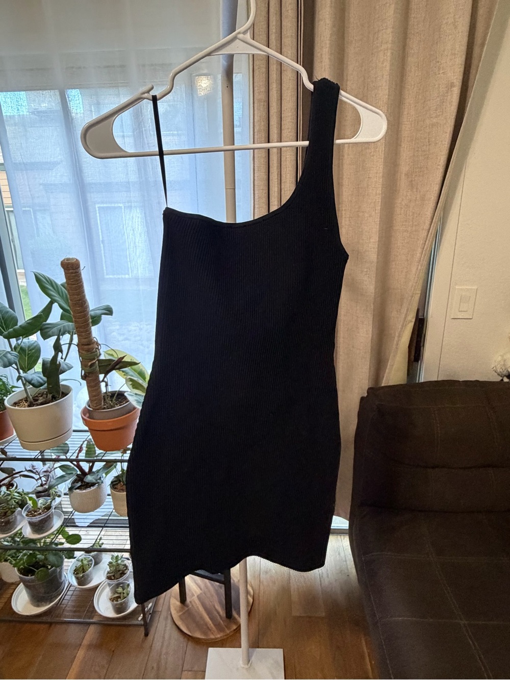 Babaton Black One-Shoulder Ribbed Knit Dress